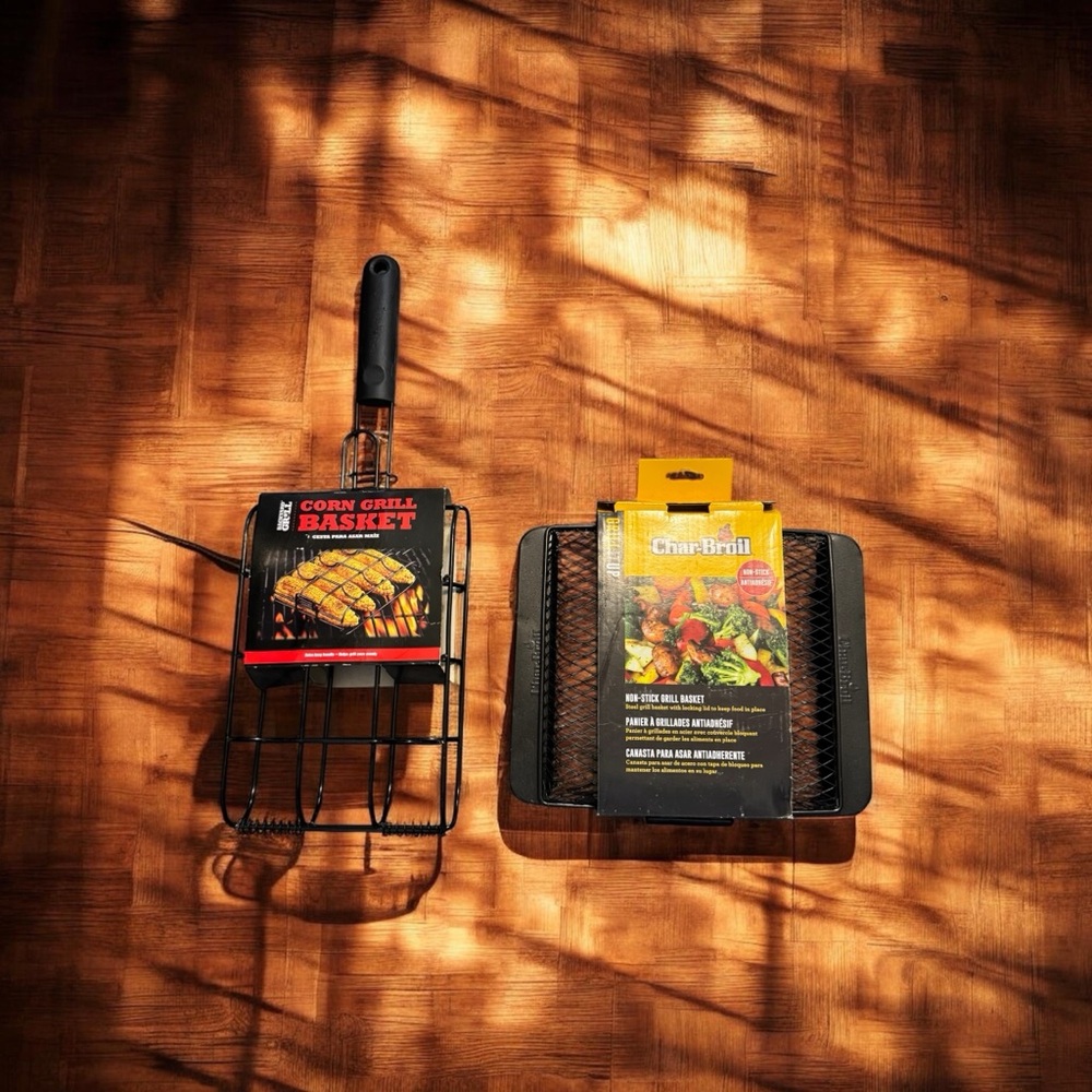 Set of 2 Grilling Baskets‎ NEW